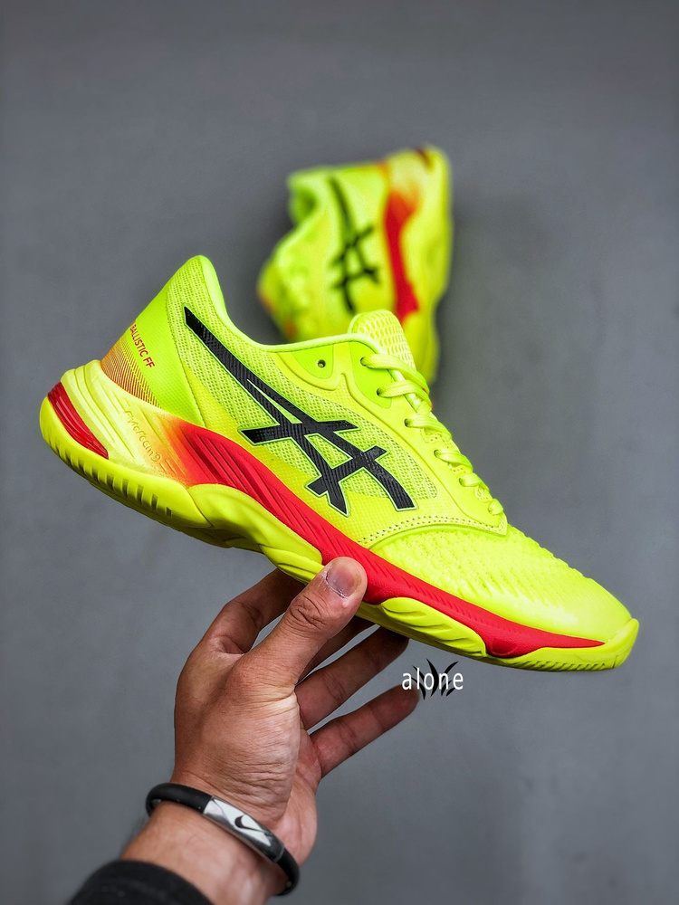 Кроссовки ASICS #1