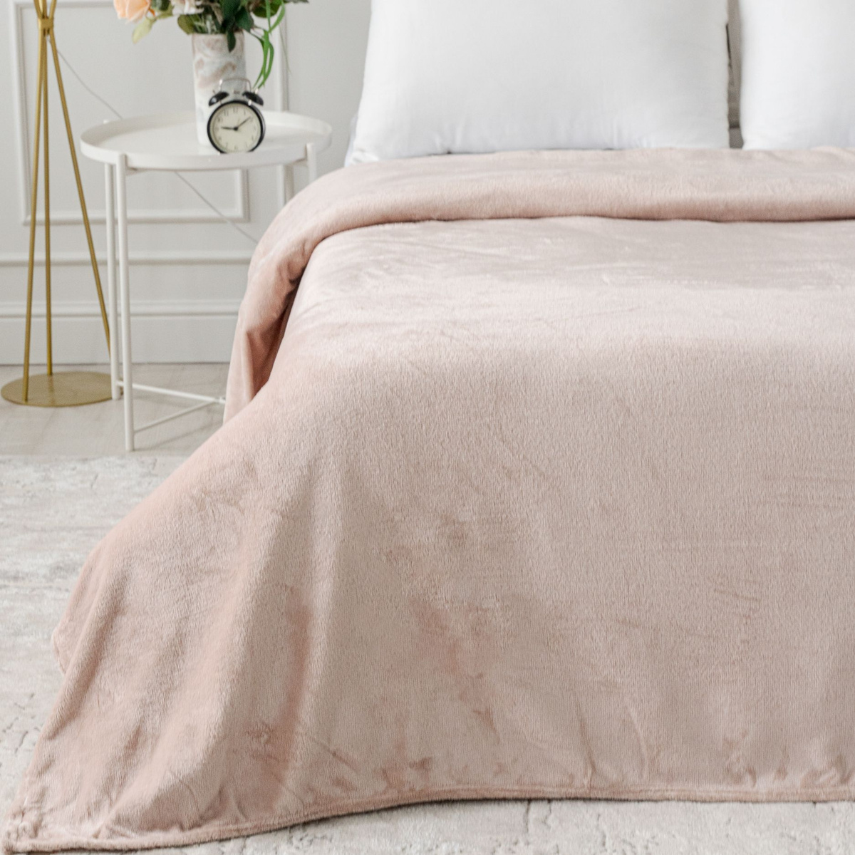 Однотонные пледы