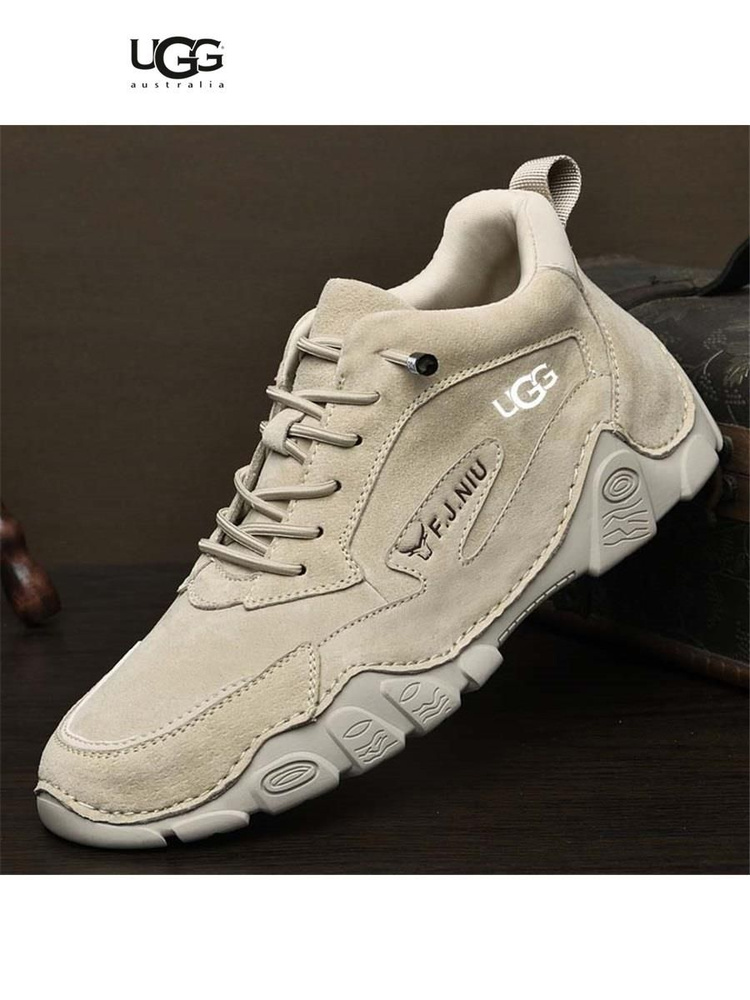 Ботинки UGG #1