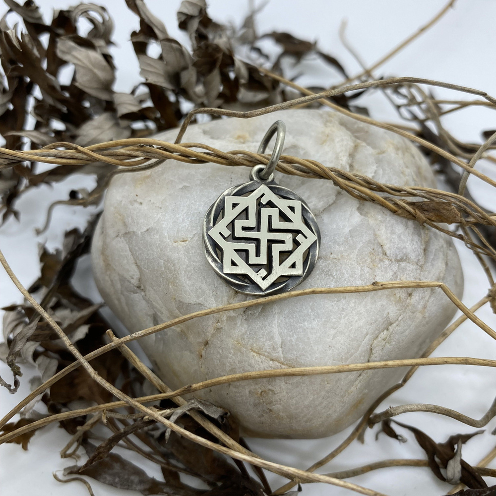 Подвеска Славянский Оберег на шнурок/цепочку Валькирия - купить с ...