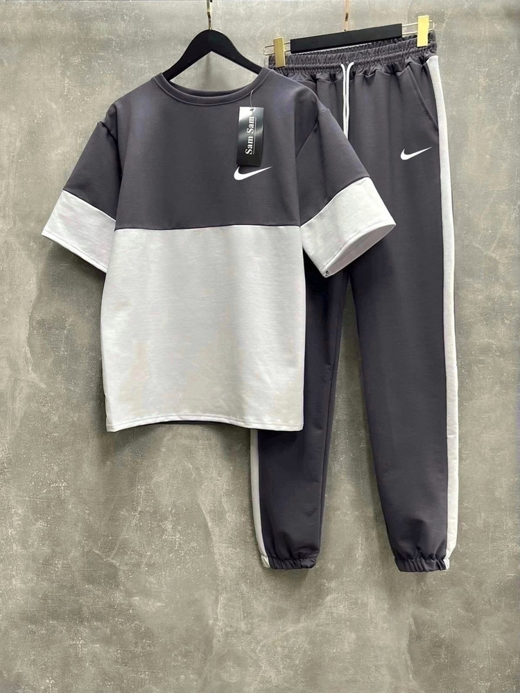 Костюм спортивный Nike #1