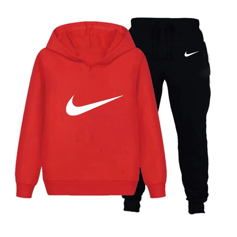 Костюм спортивный Nike #1