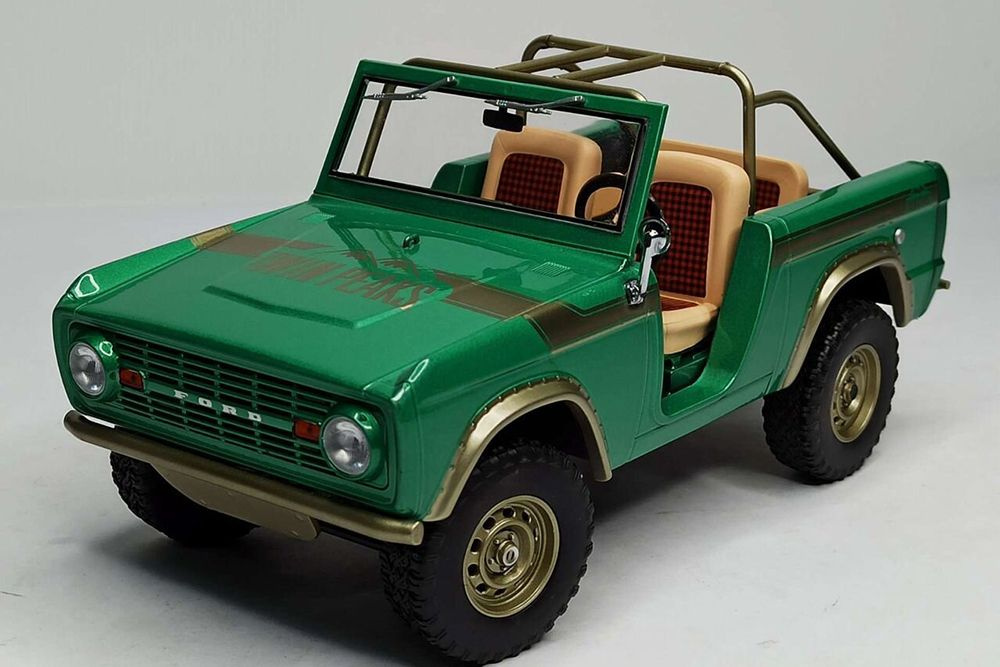 Модель коллекционная Ford bronco 4X4 greenlight 1:18 #1