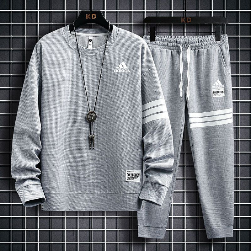 Костюм спортивный adidas #1