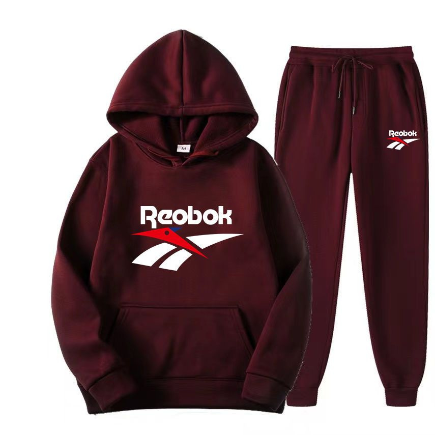 Костюм спортивный Reebok #1