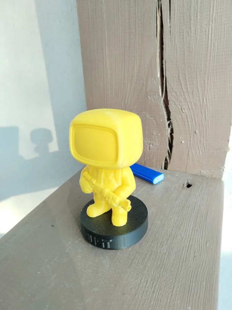 Хазмат, желтый, 12см