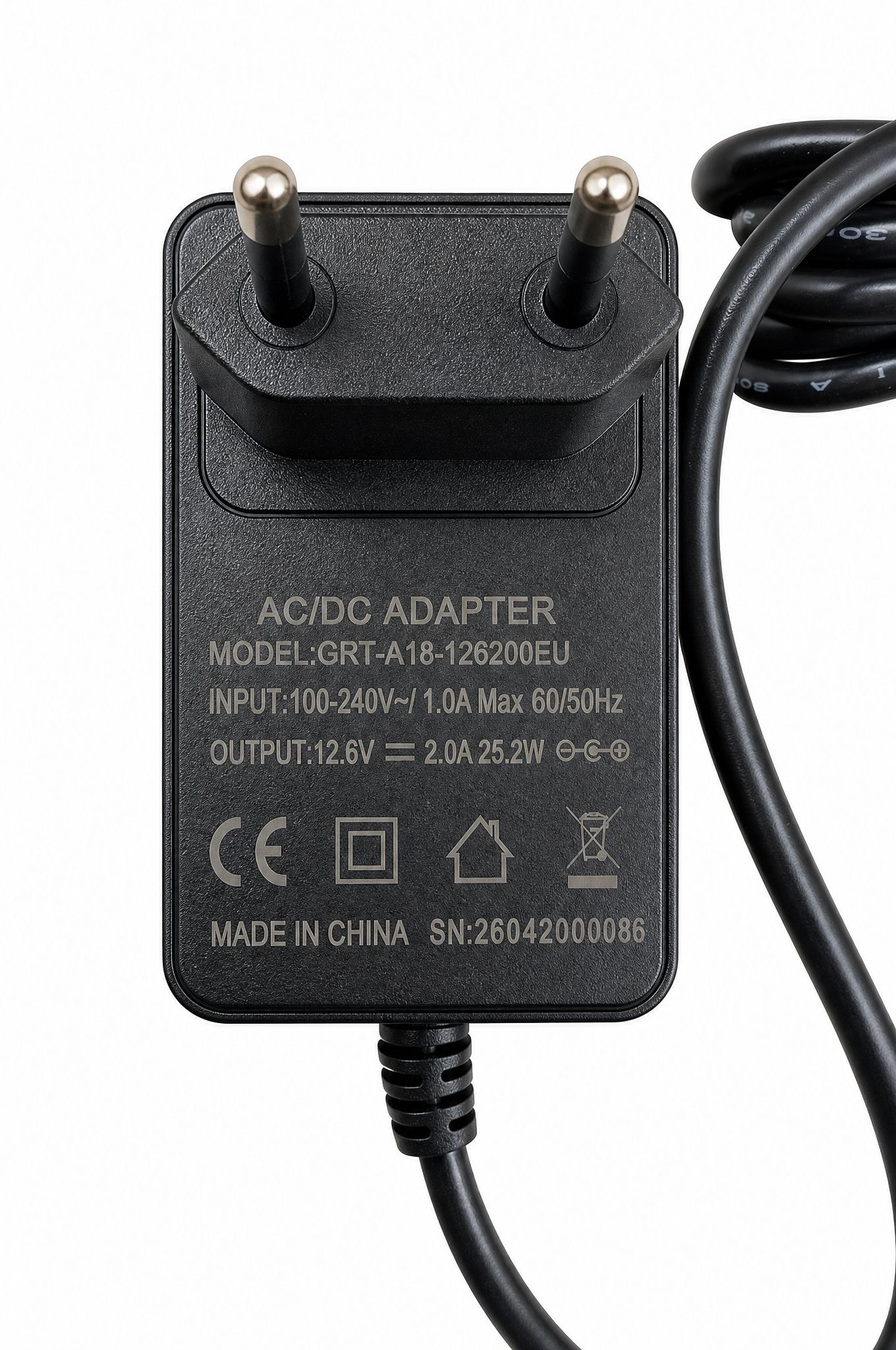 Внешнее зарядное устройство для аккумулятора FSAK-002 — фото 2