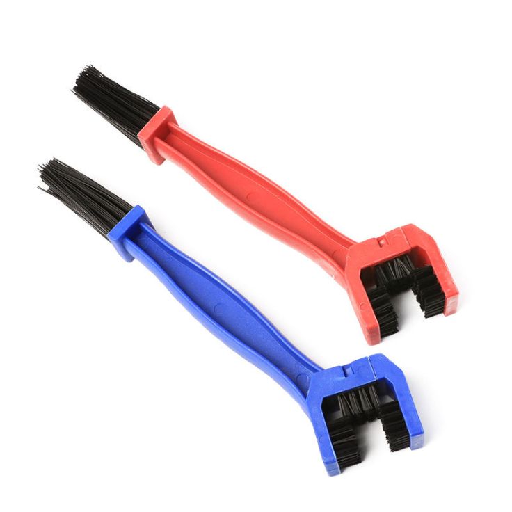Щётка трёхсторонняя BLACK TOOLS CT30 для чистки вело и мотоцепей Щётка трёхсторонняя BLACK TOOLS CT30 для чистки вело и мотоцепей