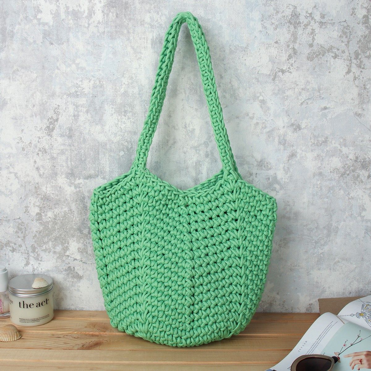 Сумка женская плетеная 31x18х24 см, зеленая Сумка женская плетеная 31x18х24 см, зеленая