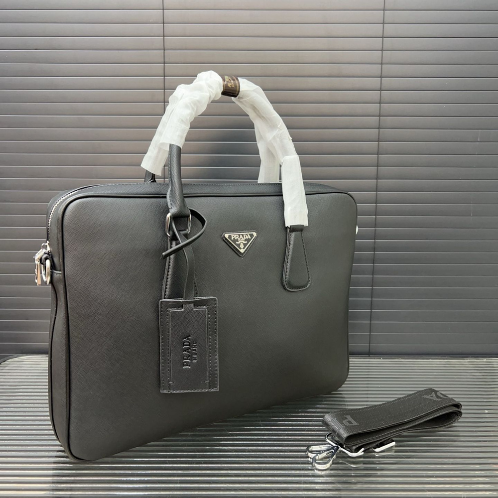 Prada Сумка #1