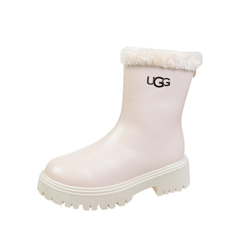 Ботинки UGG #1