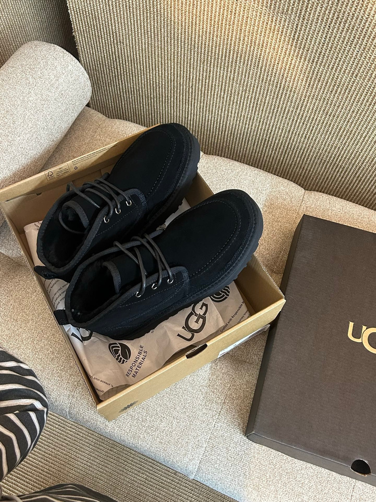 Ботинки UGG #1