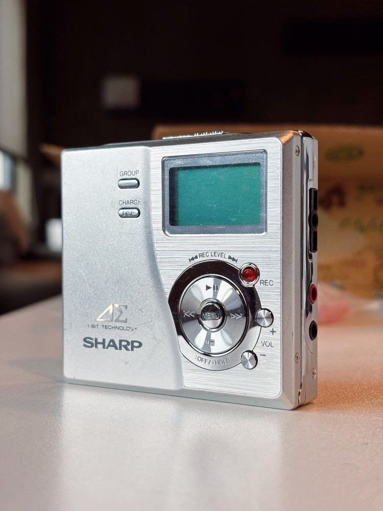 Sharp MP3-плеер #1
