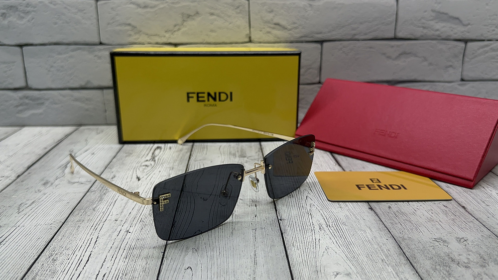 Очки солнцезащитные Fendi - купить с доставкой по выгодным ценам в ...