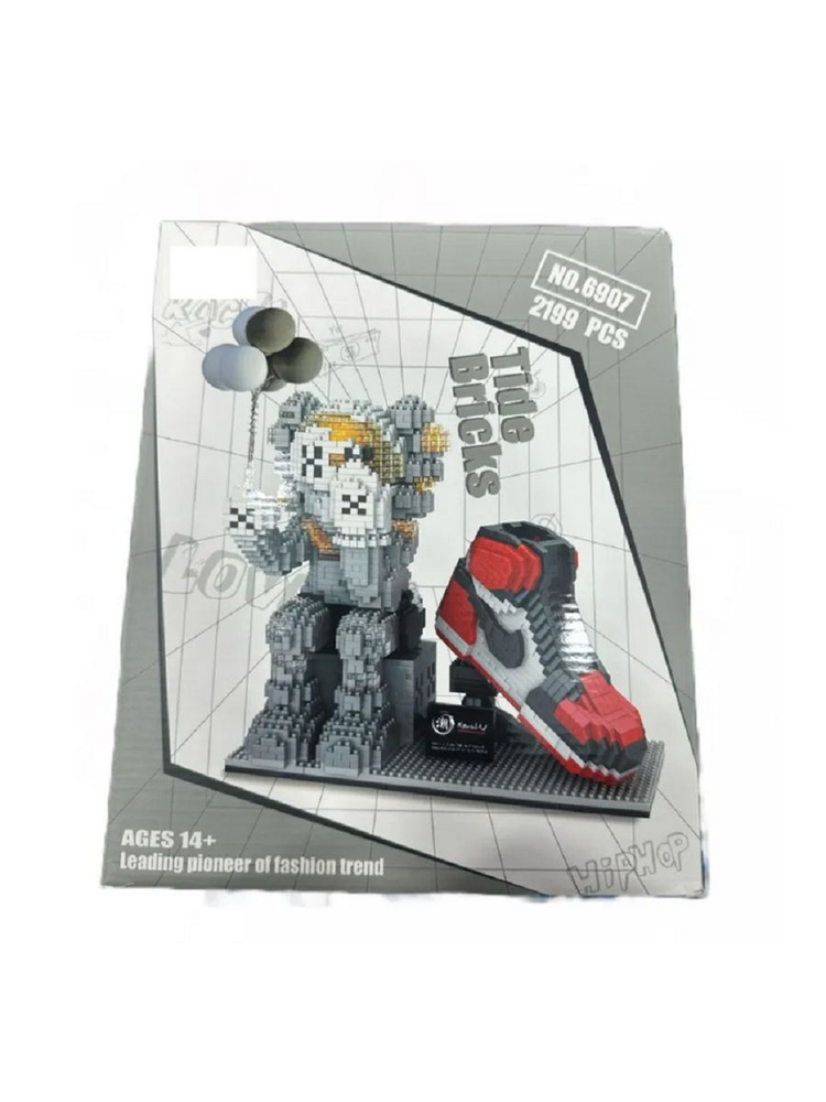 Конструктор Подставка фигурка "Kaws" и кроссовок, 6907 - купить с ...