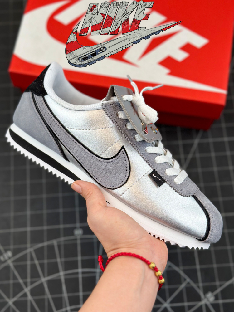 Кроссовки Nike Cortez #1