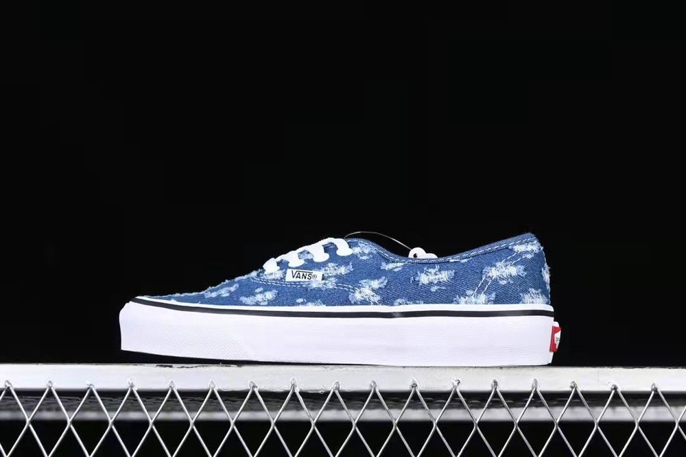 Кеды Vans Authentic #1