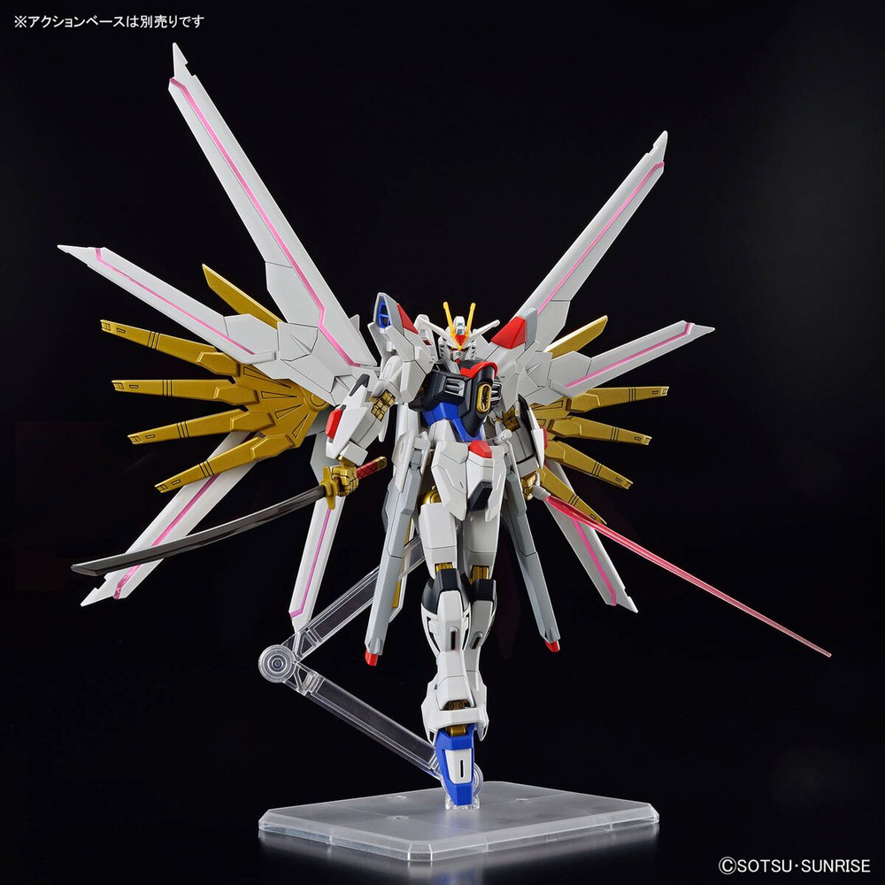 Bandai HG 1/144 Gundam Мобильном костюме SEED Freedom #1