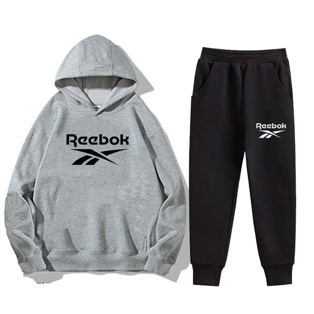 Костюм спортивный Reebok #1