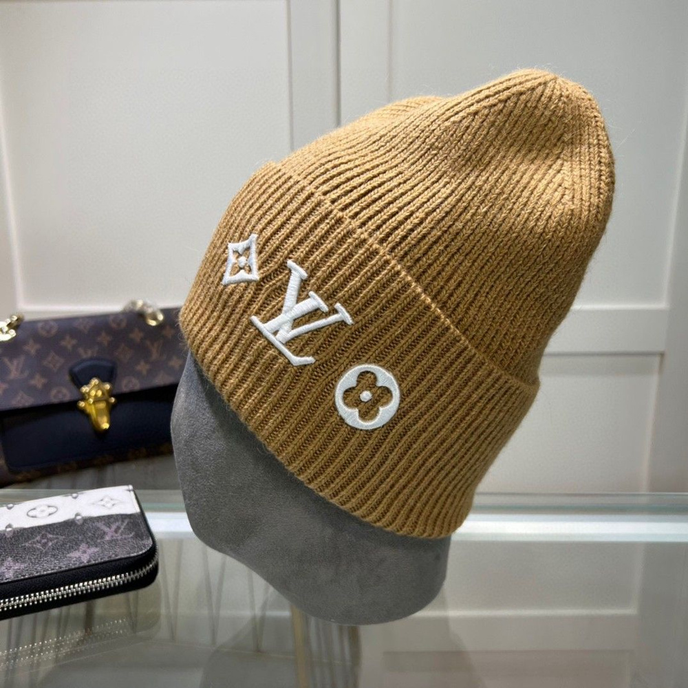 Шапка Louis Vuitton Fashion Beanies #1