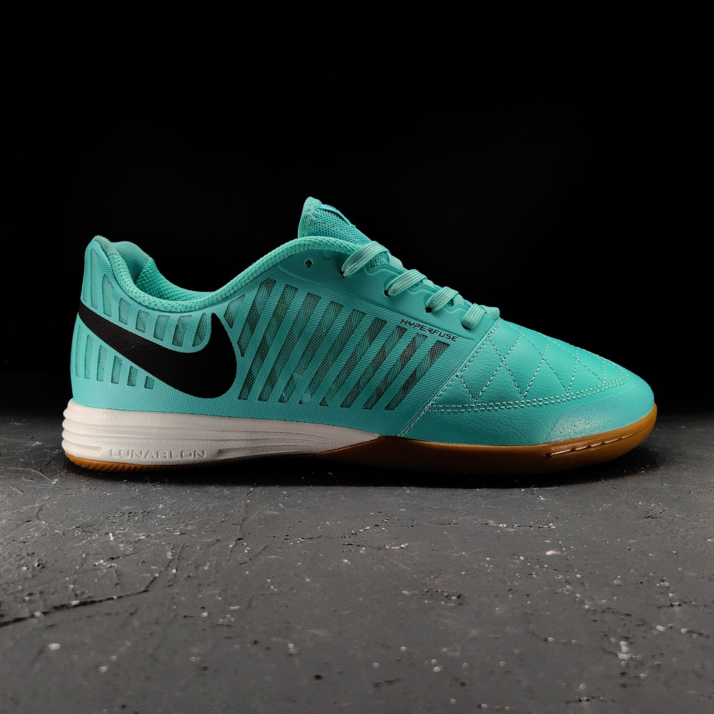 Nike gato hyperfuse best sale