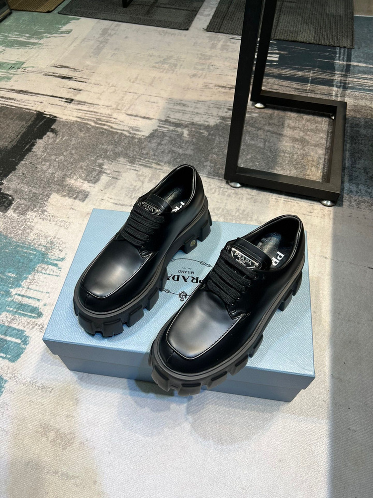 Лоферы Prada #1