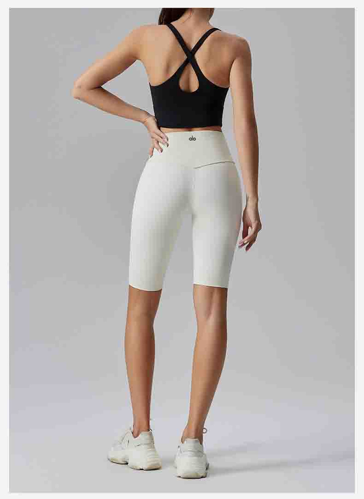 Шорты Alo Yoga #1