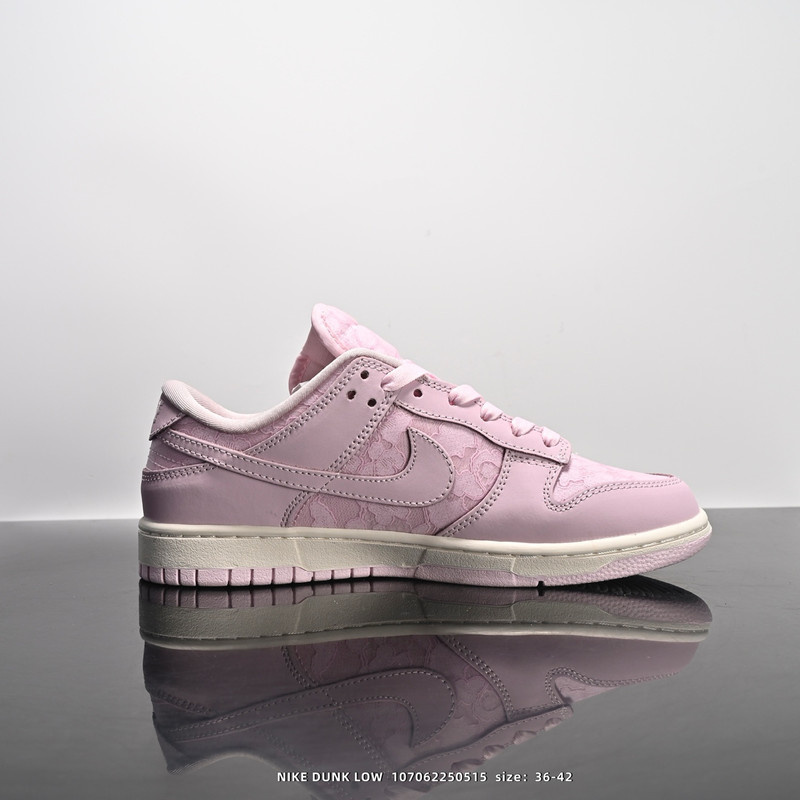 Кроссовки Dunk Low #1