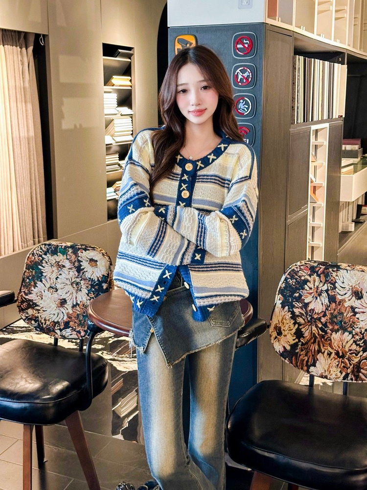 Свитер Chanel #1