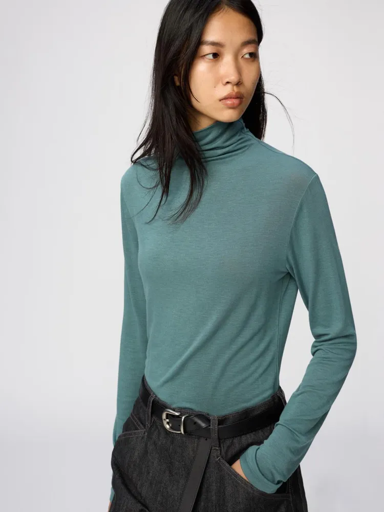 Uniqlo