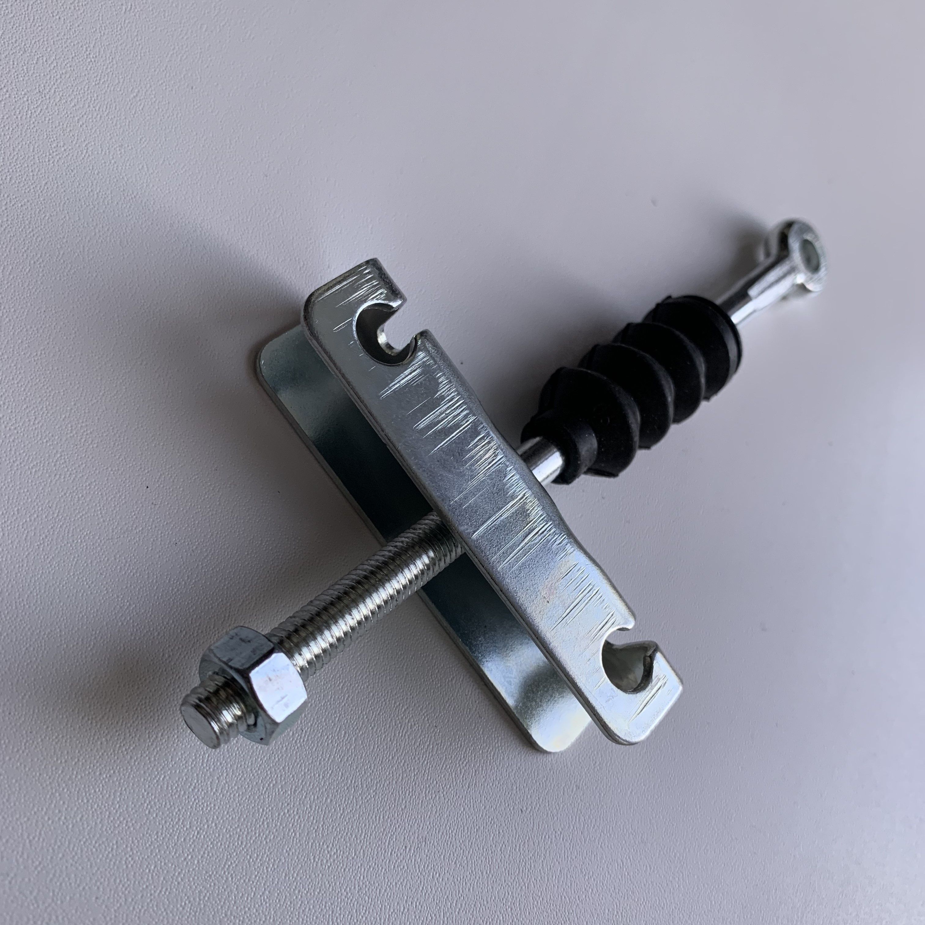 Уравнительтросастояночноготормозаштокручника(тягаручника)ВАЗLADA2110-12,2170Priora/Приоравсбореспыльником/2110-3508071-99