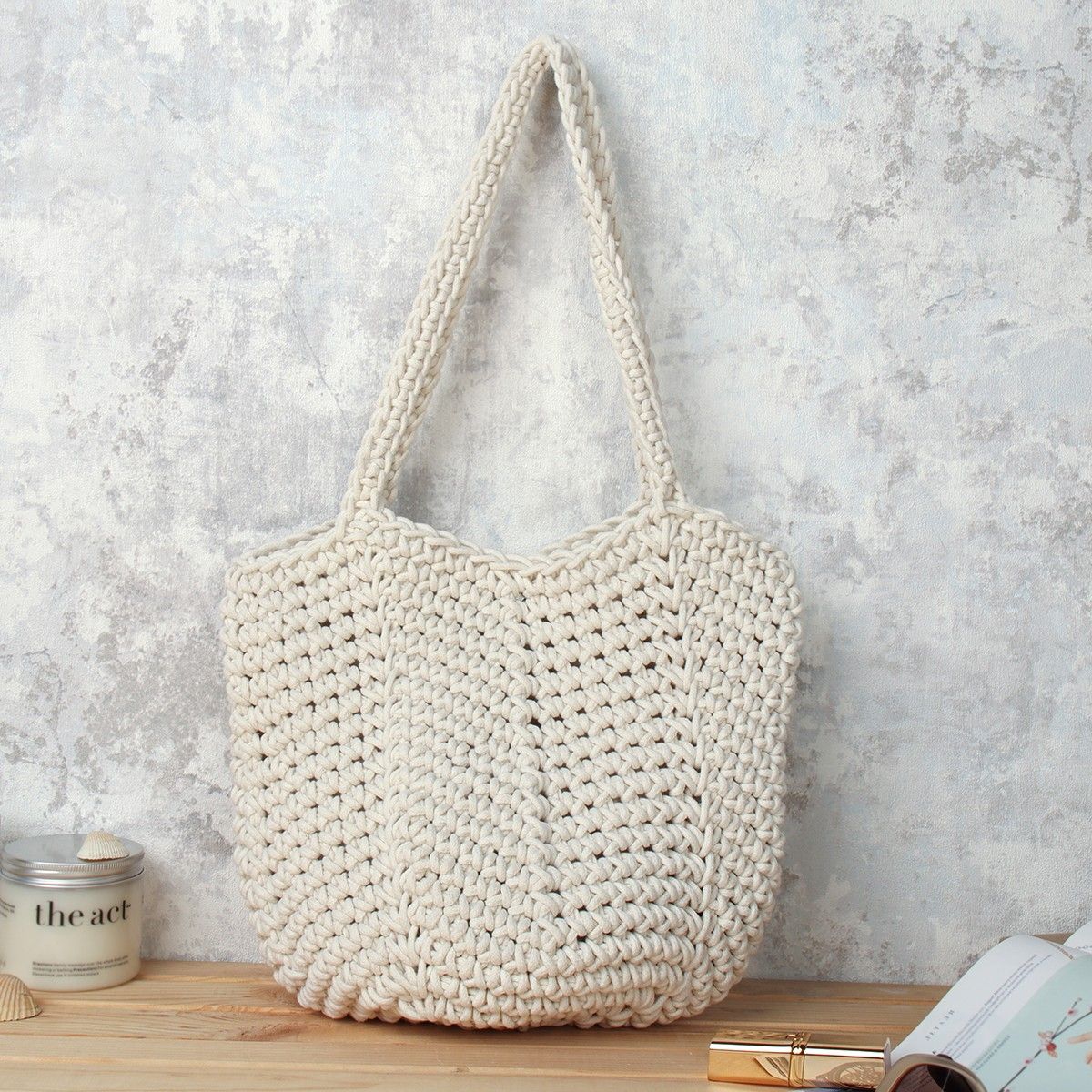 Сумка женская плетеная 31x18х24 см, белая Сумка женская плетеная 31x18х24 см, белая