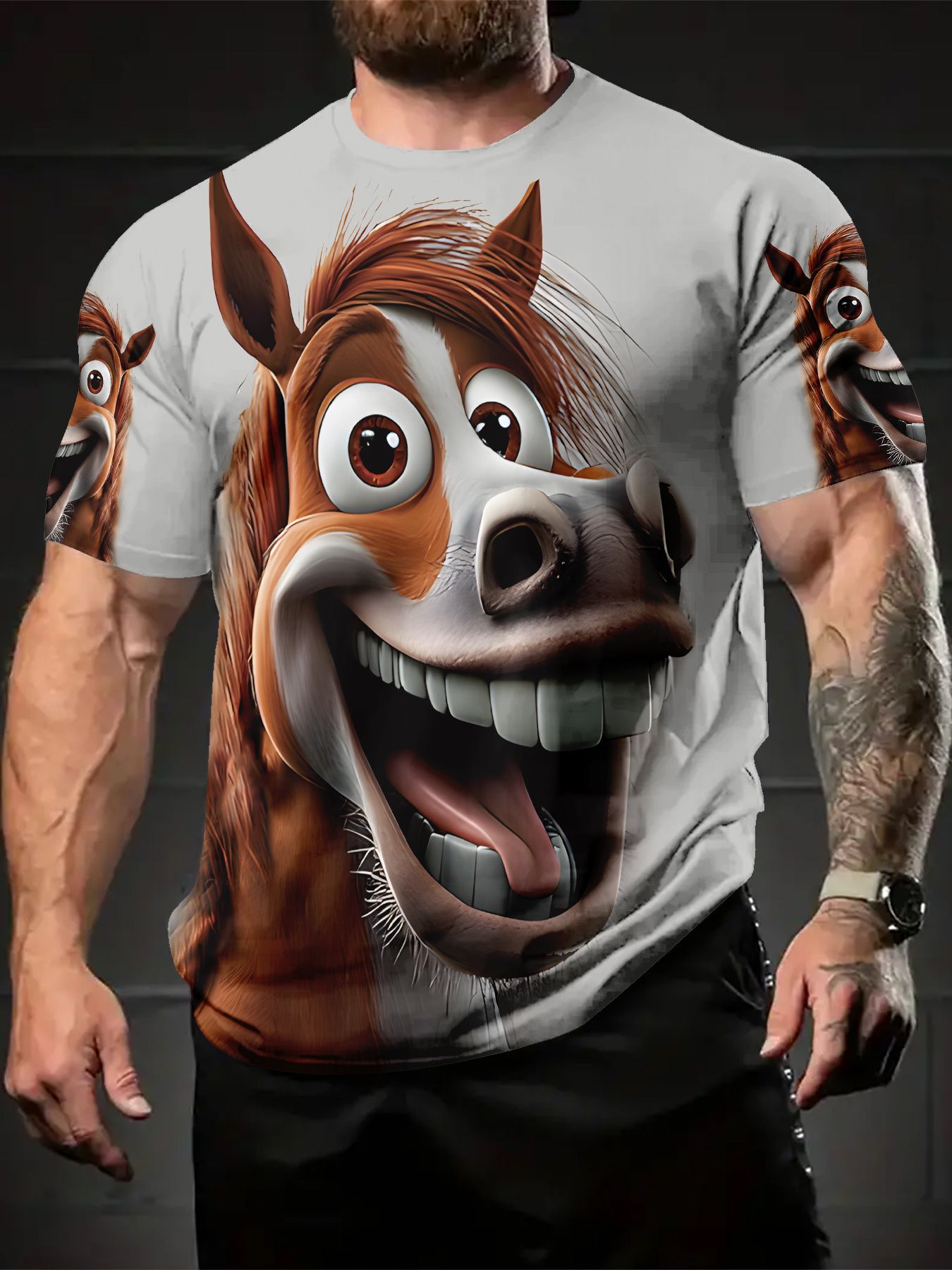 ФутболкаНовогодняяфутболкасзабавнымрисункомлошади