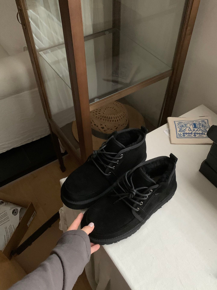 Ботинки UGG #1