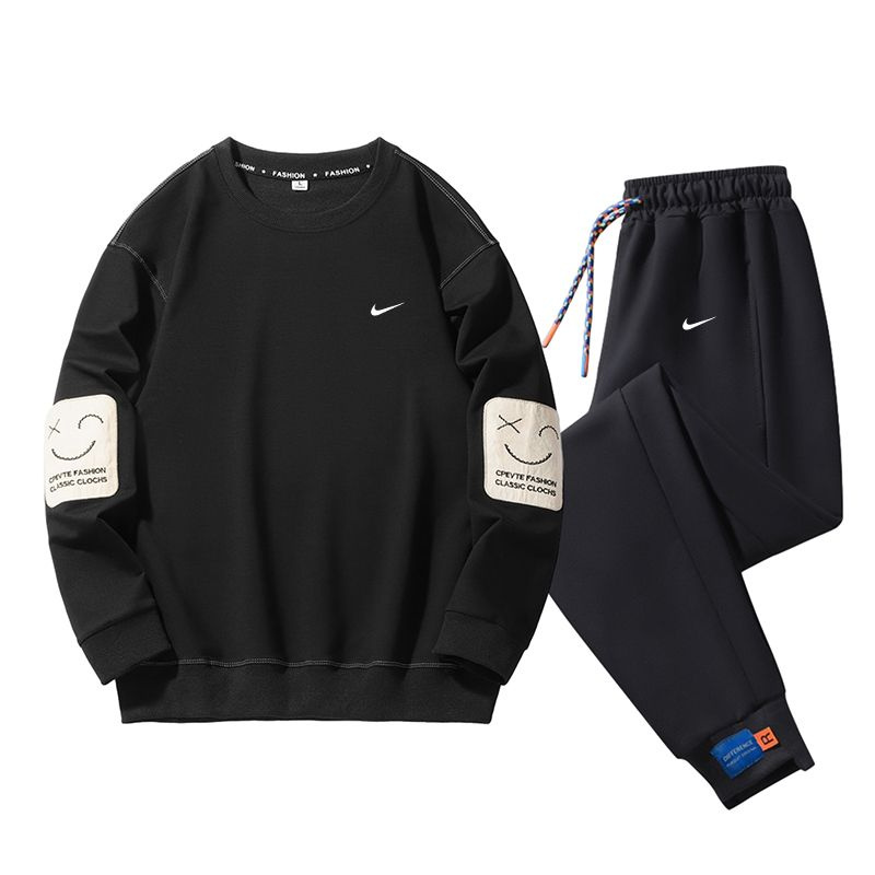 Костюм спортивный Nike #1