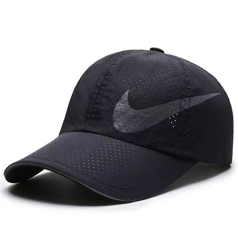 Бейсболка Nike #1