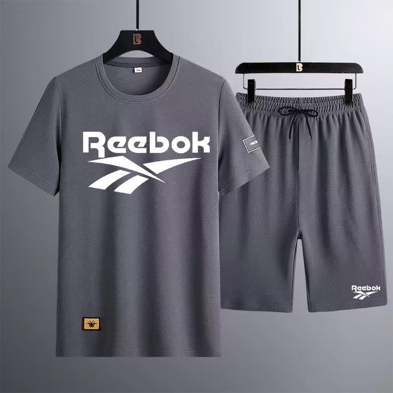 Костюм спортивный Reebok #1