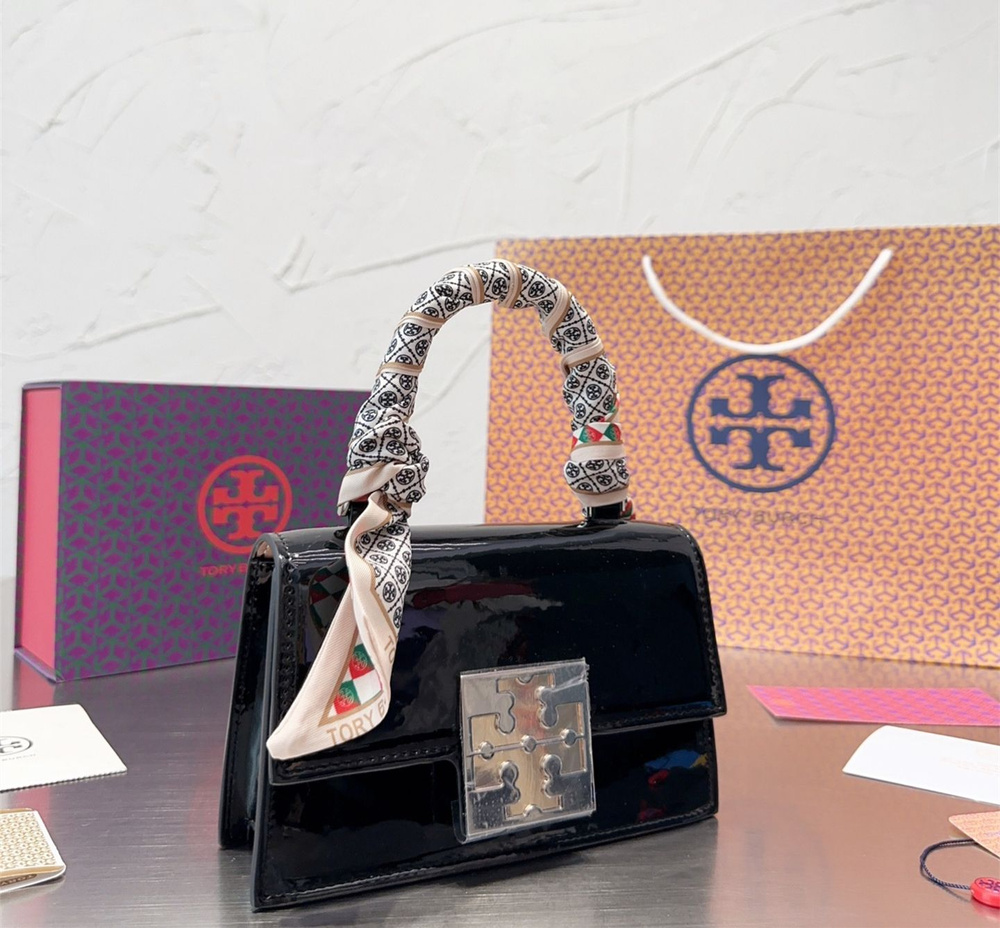 Tory Burch Саквояж #1