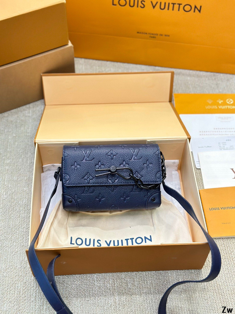 Louis Vuitton Сумка на плечо #1