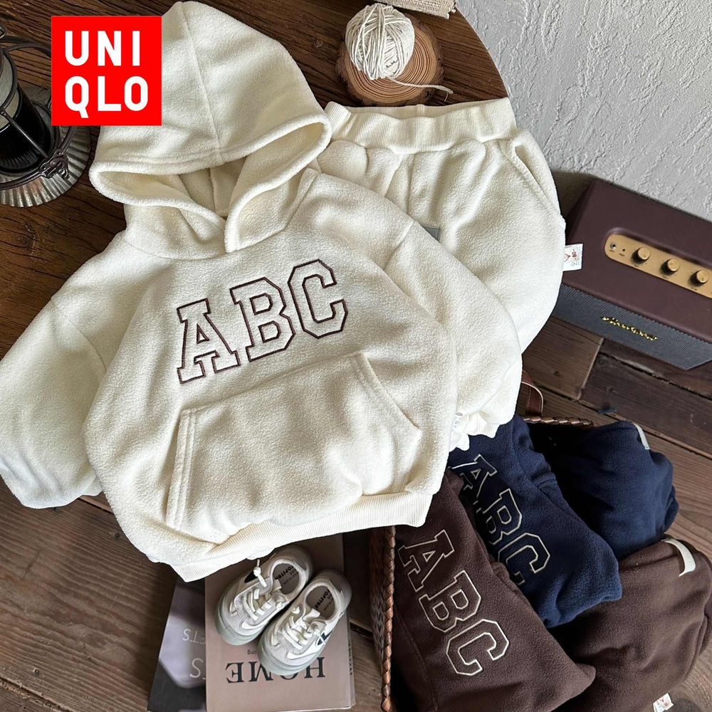 Комплект одежды Uniqlo #1