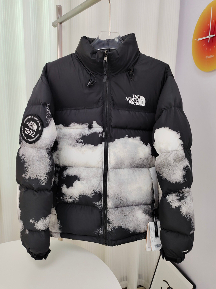 Парка The North Face W 1996 Retro Nuptse Jacket #1