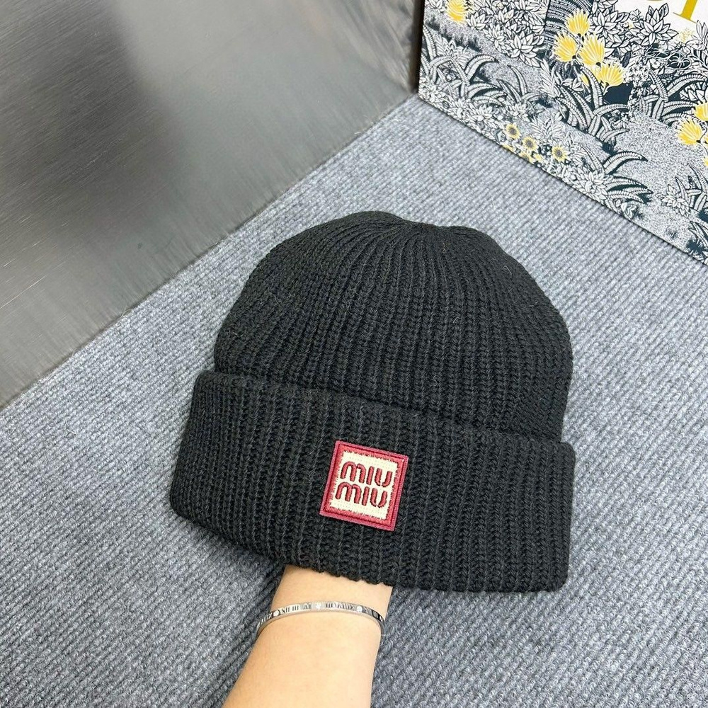 Шапка Miu Miu Original Beanies #1