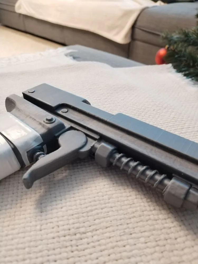 Полуавтоматический пистолет (Пэшка), классический, 20см