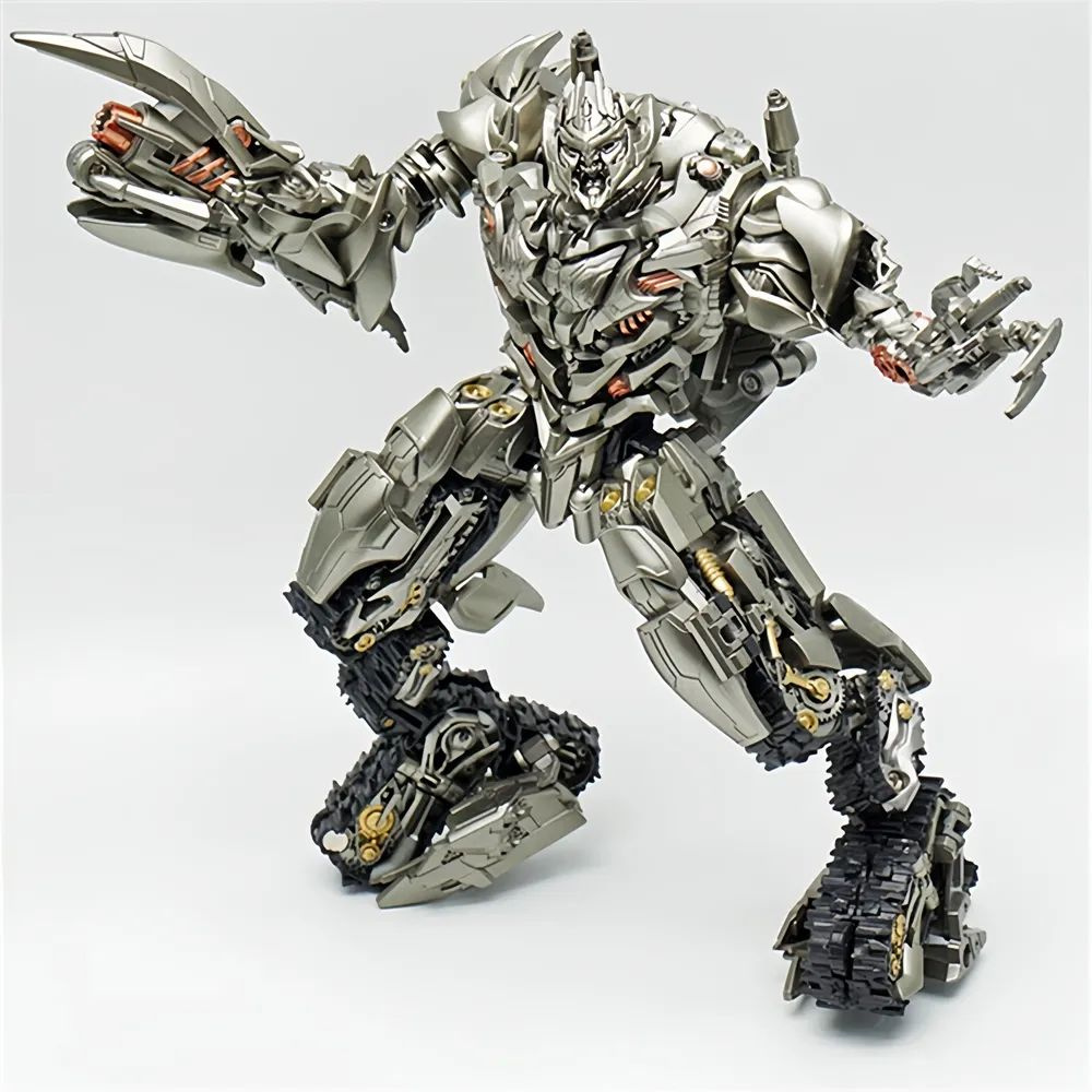 Коллекционная модель комбинированной игрушки Megatron #1