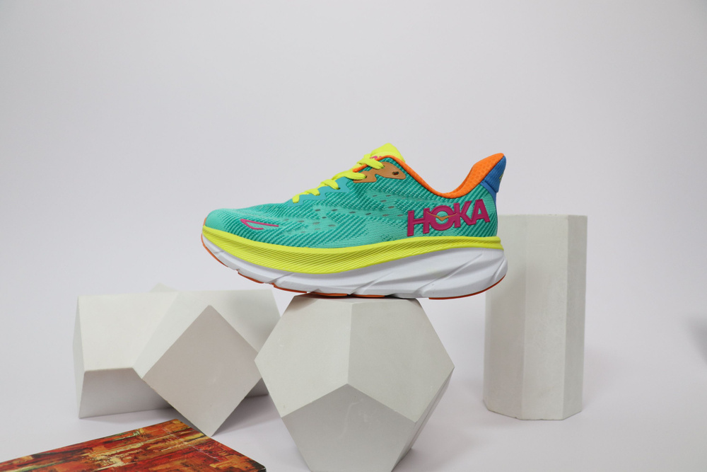 Кроссовки HOKA ONE ONE #1