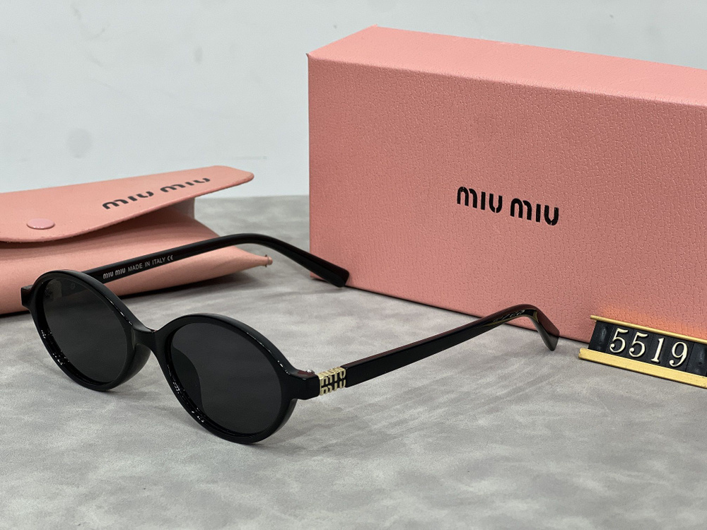 Miu Miu Очки без диоптрий #1