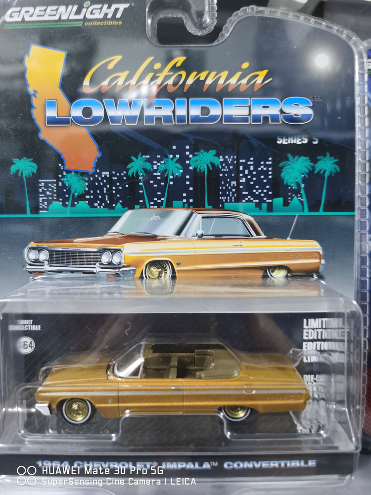 Машинка Greenlight 1:64 Alloy car model 1964 Chevrolet impala #1