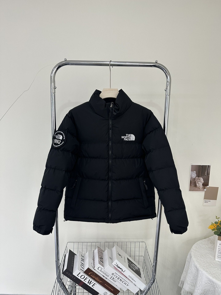 Парка The North Face W 1996 Retro Nuptse Jacket #1