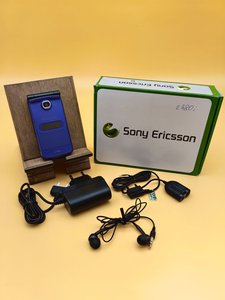 Мобильный кнопочный телефон раскладушка Sony Ericsson Z780i, Синий