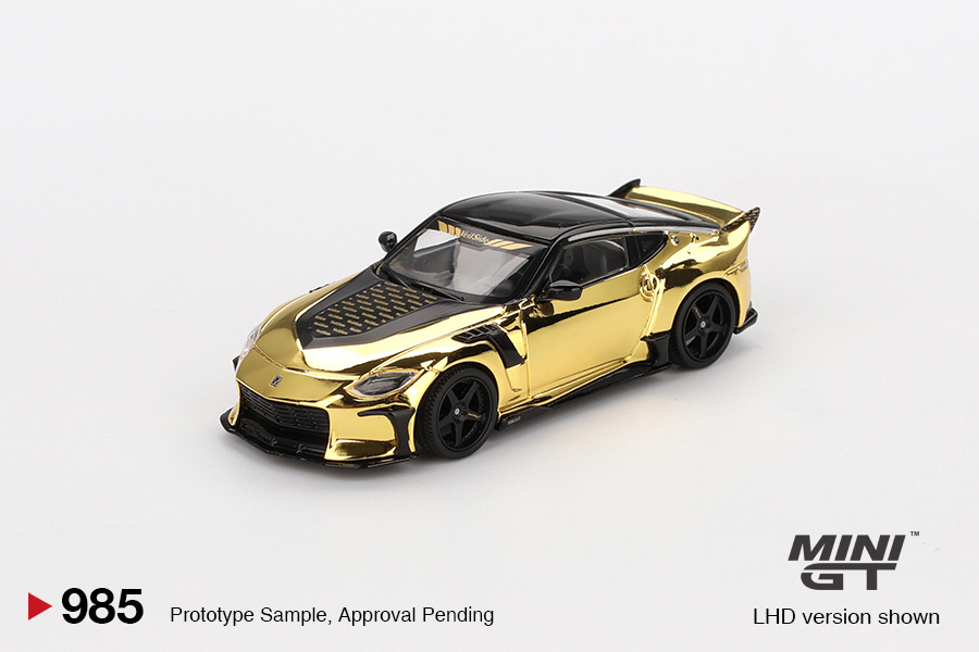 Машинка MINI GT MODEL 1:64 Nissan Z VeilSide FFZ400Gold Chrome Die